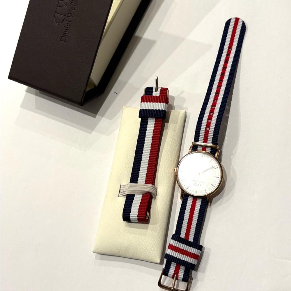Daniel Wellington Classic Cambridge Watch Japan movnt - Picture 7 of 13